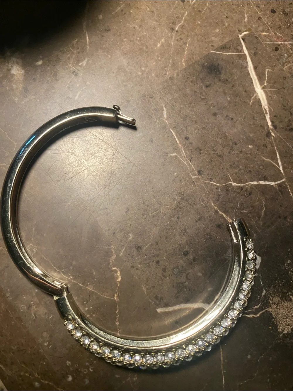 N/A shiny silver